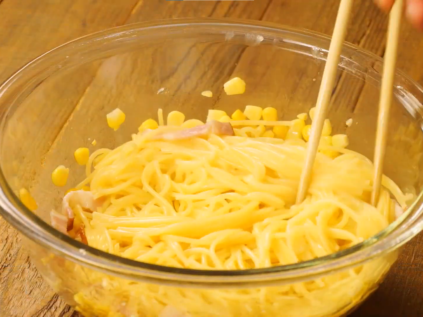 とうもろこしの出汁パスタ（工程④）