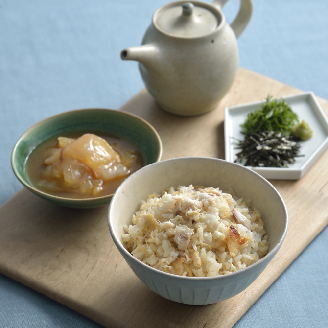 贅沢鯛めし（画像）