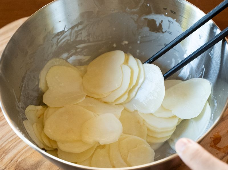 塩麹とバジルのミルフィーユ焼き工程
