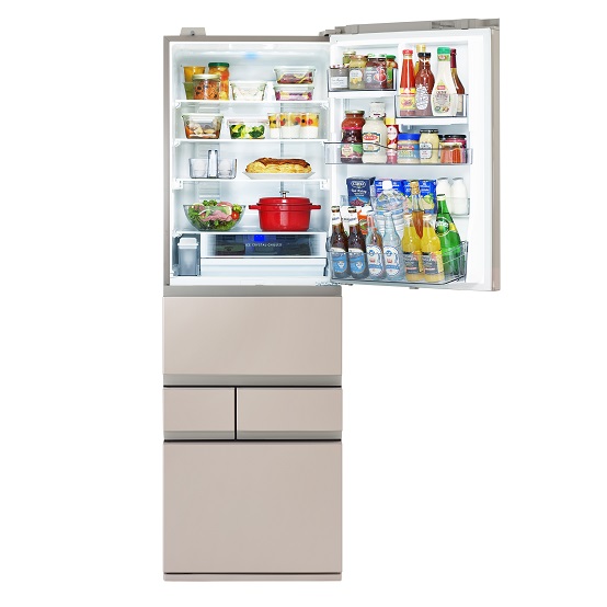 GR-W500GTM NS色の冷蔵室扉が開いた商品カット