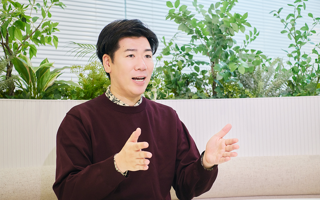 WORKS 過熱水蒸気オーブンレンジ/リベイクレンジ - インタビュー風景