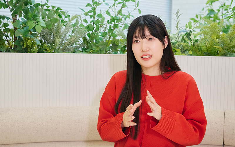 WORKS 全自動洗濯機 - インタビュー風景