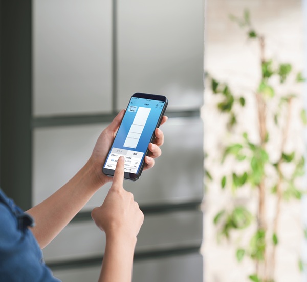 アプリを操作している