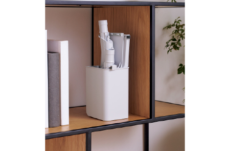 東芝コードレス掃除機（クリーナー）　VC-SL55　付属品BOXは取り外して棚などにも置けます
